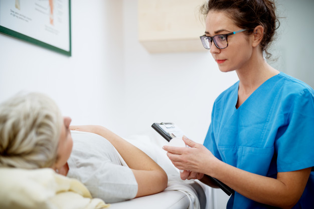 the-doctor-is-visiting-her-patient